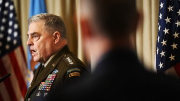 Mark Milley prend des précautions de sécurité après que Trump ait suggéré qu'il devrait être exécuté