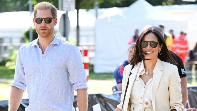 Meghan Markle, le prince Harry, Chris Evans et Alba Baptista se seraient rencontrés au Portugal Meghan Markle, le prince Harry, Chris Evans et Alba Baptista se seraient rencontrés au Portugal