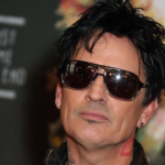 Tommy Lee buvait 2 gallons de vodka par jour