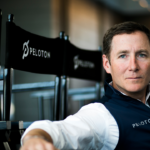 John Foley vous a vendu sur un peloton, maintenant il veut vous vendre un tapis
