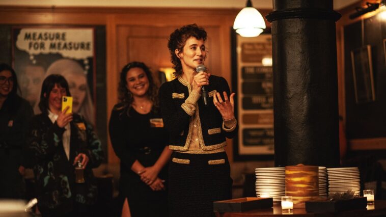 Miranda July sur l'écriture d'un livre qui aborde l'aventure du vieillissement