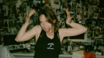 Winona revisite 20 ans d'amitié avec Winona Ryder