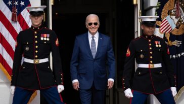 À l’occasion de son 81e anniversaire, Biden fait face à la note d’approbation la plus basse de sa présidence