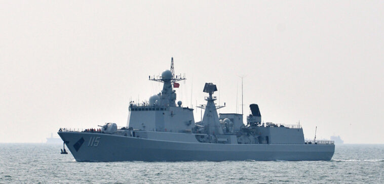 cc Simon Yang, modified, https://flickr.com/photos/132161539@N08/20678919044/in/photolist-xvjSbY-2d7ysh3-XGw65A-XLAzFv-Xyp1pv-yaHbTQ-XypqGZ-z16hjP-yaMV3G-XGw37m-XGw4mA-XaynaY-WuLFPq-XypqR6-Xayw25-zf81ou-XLACQr-WuLDNb-yq4PVE-yaSSHc-WuLCLm-yt5Wyp-yq1QJQ-XaykRL-yboQSu-XaymWG-yk3e3j-WuLECh-Xyp54e-XGw1zo-EUCAq9-WuLEch-XLACxx-XLAC4X-XGw5zs-XayxUo-FQ58tK-ybv1br-XGw4L3-yq2FeL-fCMZZv-ARkubD-XGw26d-XGw48E-ykkBkv-yk3Mjw-XLAz2K-273haHy-XLAB9R-stezNL