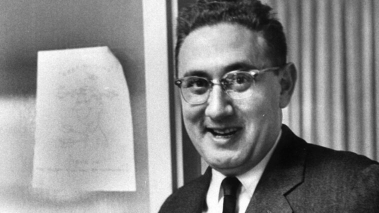 Henry Kissinger, maître diplomate sous les présidents Nixon et Ford, est mort à 100 ans