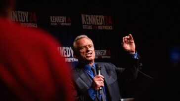 « Il y a une grande inquiétude » : Trumpworld a peur que RFK Jr. joue le spoiler de 2024