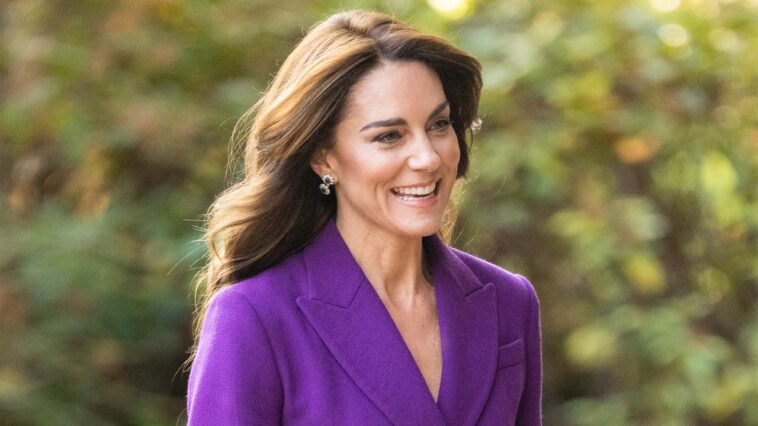 Kate Middleton brille en robe pour la fête du 75e anniversaire du roi Charles