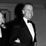 La première impression de Jill Biden sur Joe Biden ?  Carré en costume