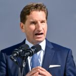 La première mairie de Dean Phillips s'effondre sur Israël-Gaza