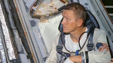 L'astronaute de la NASA Frank Borman, commandant de la mission historique sur la Lune d'Apollo 8, décède à 95 ans
