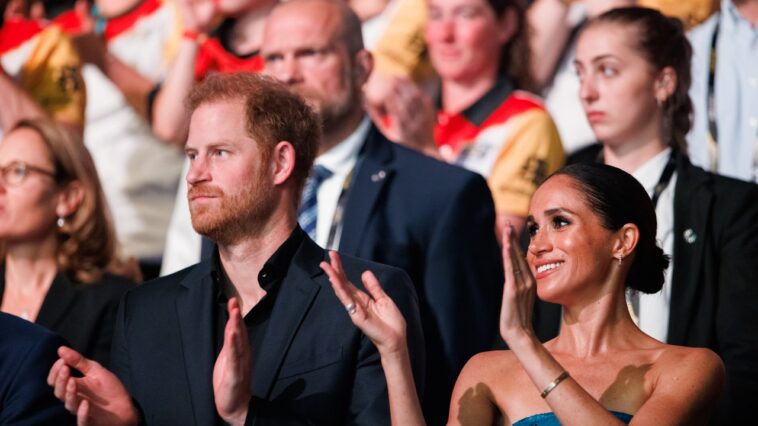 Le prince Harry et Meghan Markle créent le buzz au concert de Katy Perry à Las Vegas Le prince Harry et Meghan Markle créent le buzz au concert de Katy Perry à Las Vegas