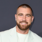 Le secret de Travis Kelce pour sortir avec Taylor Swift : "Assurez-vous que je ne dis rien qui pourrait repousser Taylor" Le secret de Travis Kelce pour sortir avec Taylor Swift : "Assurez-vous que je ne dis rien qui pourrait repousser Taylor"