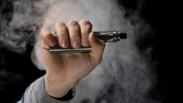 Smoke Vaping E-Cigarette