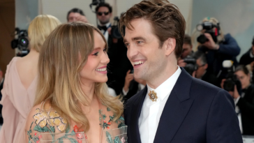 Suki Waterhouse serait enceinte