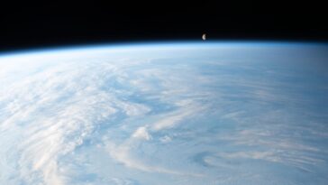 Expédition 70 : chargement de Dragon pour le départ et progression de la recherche spatiale