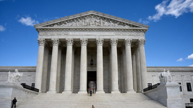 La Cour suprême refuse de se prononcer sur la défense de « l’immunité absolue » de Trump (pour l’instant)