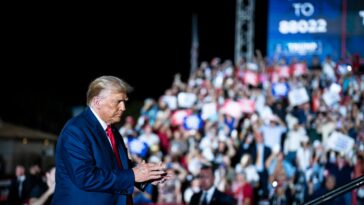Les alliés de Trump veulent s’assurer que les responsables potentiels de l’administration soient « mis au rouge »
