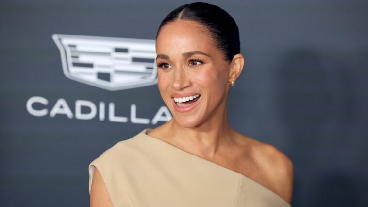 Meghan Markle dit que le prince Archie pourrait ne pas réaliser son souhait de Noël Meghan Markle dit que le prince Archie pourrait ne pas réaliser son souhait de Noël