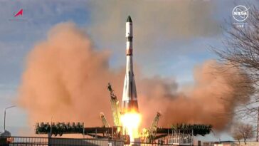 Progress 86 Cargo Craft Launches