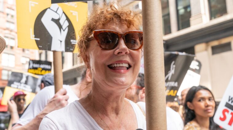 Susan Sarandon s'excuse pour ses propos pro-palestiniens lors d'un rassemblement