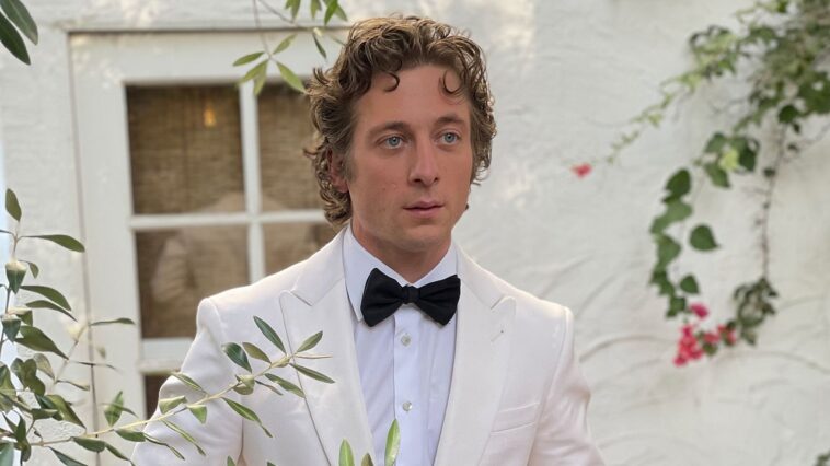 Comment Jeremy Allen White s'est préparé pour une autre grande victoire aux Emmys 2024