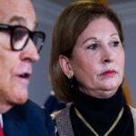 « J'ai besoin de six à huit grâces » : le plan secret de Sidney Powell pour « trouver » les votes de Trump