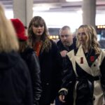 Taylor Swift et Jason Kelce à Baltimore pour le match Ravens/Kansas City Chiefs Taylor Swift et Jason Kelce à Baltimore pour le match Ravens/Kansas City Chiefs