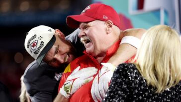 L'entraîneur des Chiefs Andy Reid connaissait Taylor Swift en premier et ne laissera pas Travis Kelce l'oublier