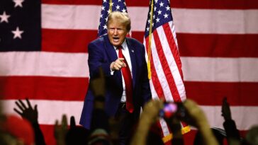 Avant l'Iowa, les républicains de la Chambre des représentants embrassent l'anneau de Donald Trump