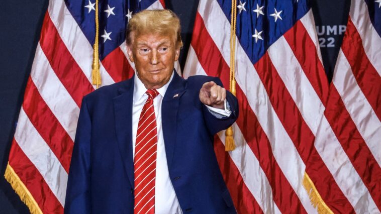 Donald Trump veut réécrire l'histoire du 6 janvier. Ne le laissez pas