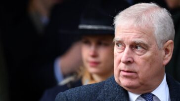 Le prince Andrew ne fera pas l'objet d'une nouvelle enquête policière, mais il pourrait quand même être expulsé du Royal Lodge
