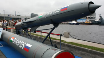 cc Vasilyev Serge, modified, Brahmos missiles.