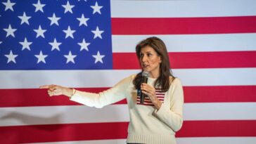 Nikki Haley remet en question la santé mentale de Trump après une gaffe dans la campagne du New Hampshire