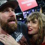 Travis Kelce est tout aussi surpris que vous qu'il ait amené Taylor Swift à sortir avec lui Travis Kelce félicite Taylor Swift pour sa saison de recrue exceptionnelle