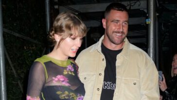 Travis Kelce joue cool pour le réveillon du Nouvel An avec Taylor Swift