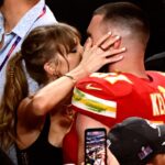 Taylor Swift et Travis Kelce remportent le Super Bowl 2024 avec plusieurs baisers