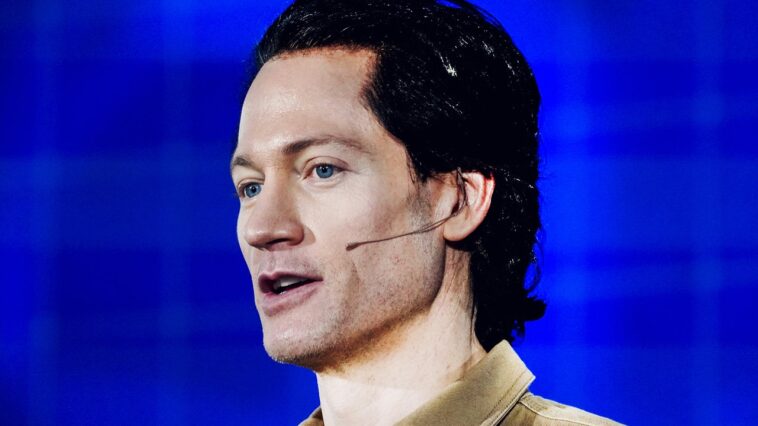 Bryan Johnson, le biohacker anti-âge et Penis-Forward, fait des déclarations à propos de son ex-fiancée