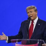 Donald Trump se qualifie de « dissident politique » dans un discours à CPAC Donald Trump se qualifie de « dissident politique » dans un discours à CPAC