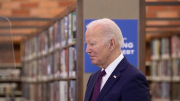 Joe Biden peut surmonter les inquiétudes liées à son âge – s’il y répond directement