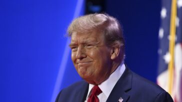 La Cour suprême vient de donner victoire à Trump en acceptant d’entendre sa demande d’immunité