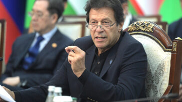 cc http://en.kremlin.ru/events/president/news/60749/photos/59530, kremlin.ru, modified,