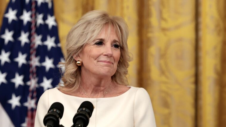 L'e-mail de Jill Biden faisant exploser le rapport du conseiller spécial a permis de récolter une tonne d'argent pour Joe : rapport
