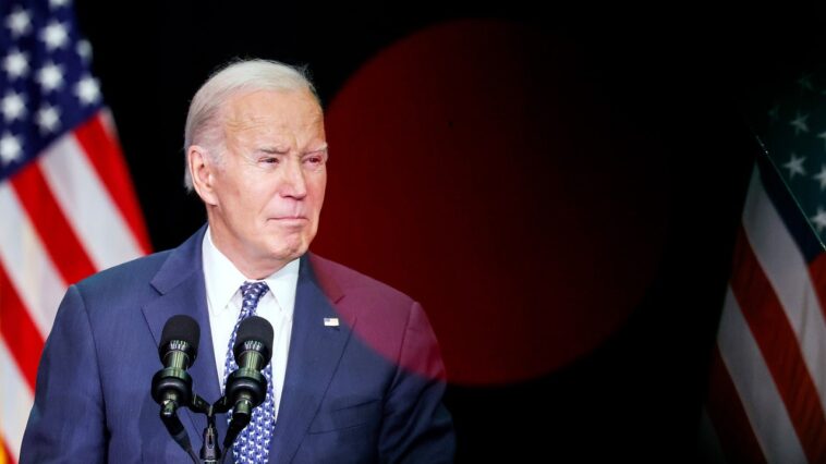 Le rapport du conseiller spécial a-t-il libéré Joe en colère ?