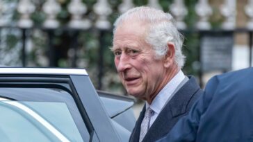 Le roi Charles et la reine Camilla retournent à Londres pour un traitement contre le cancer