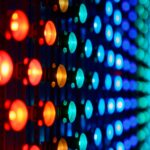 Révolutionner l'optoélectronique avec les LED à pérovskite à tamis à solvant Révolutionner l'optoélectronique avec les LED à pérovskite à tamis à solvant