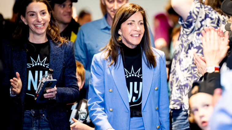 Une explosion électorale perturbe la course au Sénat du New Jersey Une explosion électorale perturbe la course au Sénat du New Jersey