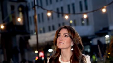 Kate Middleton présente ses remerciements et une photo de famille après une chirurgie abdominale