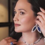 Lily Gladstone a fusionné le glamour rétro et les éléments autochtones pour son look stellaire aux Oscars 2024