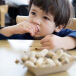 Étude de Stanford : un traitement révolutionnaire protège les enfants des allergies alimentaires mortelles SciTechDaily