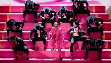 Eva Mendes dit à Ryan Gosling de « rentrer à la maison » après la performance épique de « I'm Just Ken » aux Oscars 2024